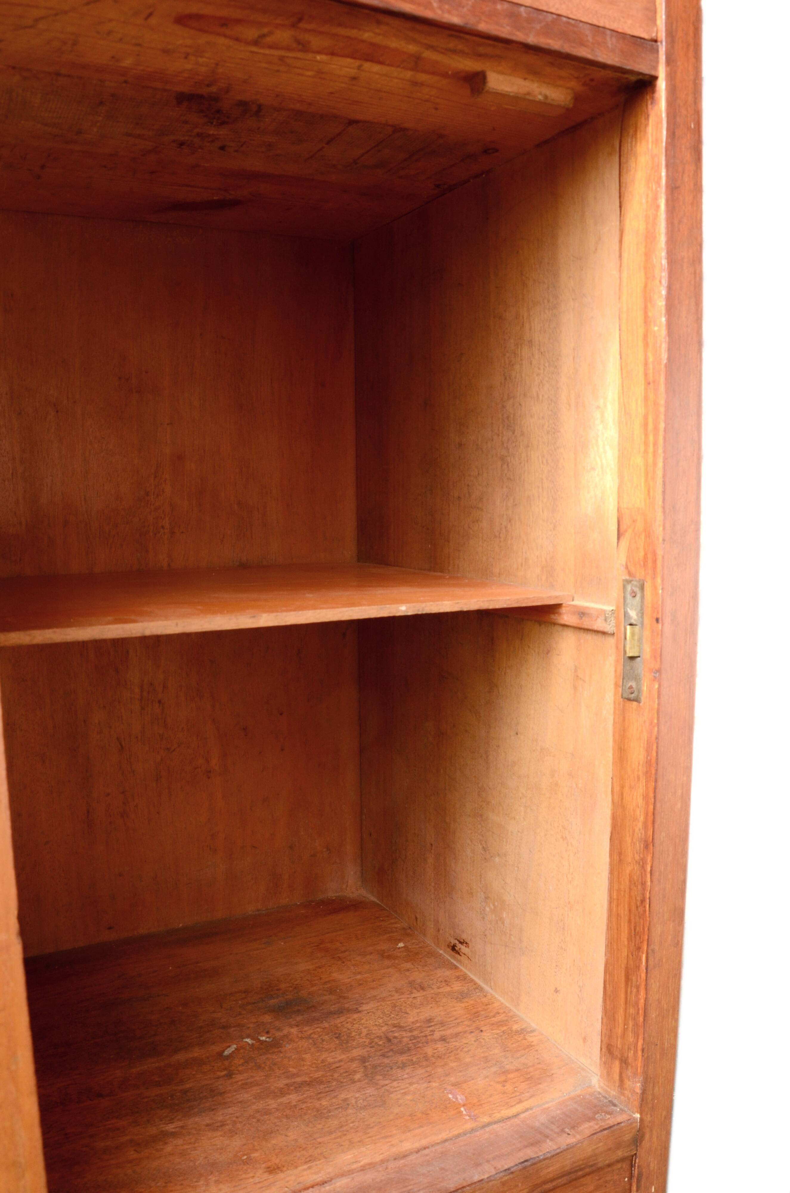 Solid wood confiturier, marquetry door, and marble top, 40x42x80cm.