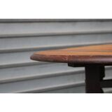 oval folding table