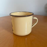 Mug cup in vintage enamelled sheet metal