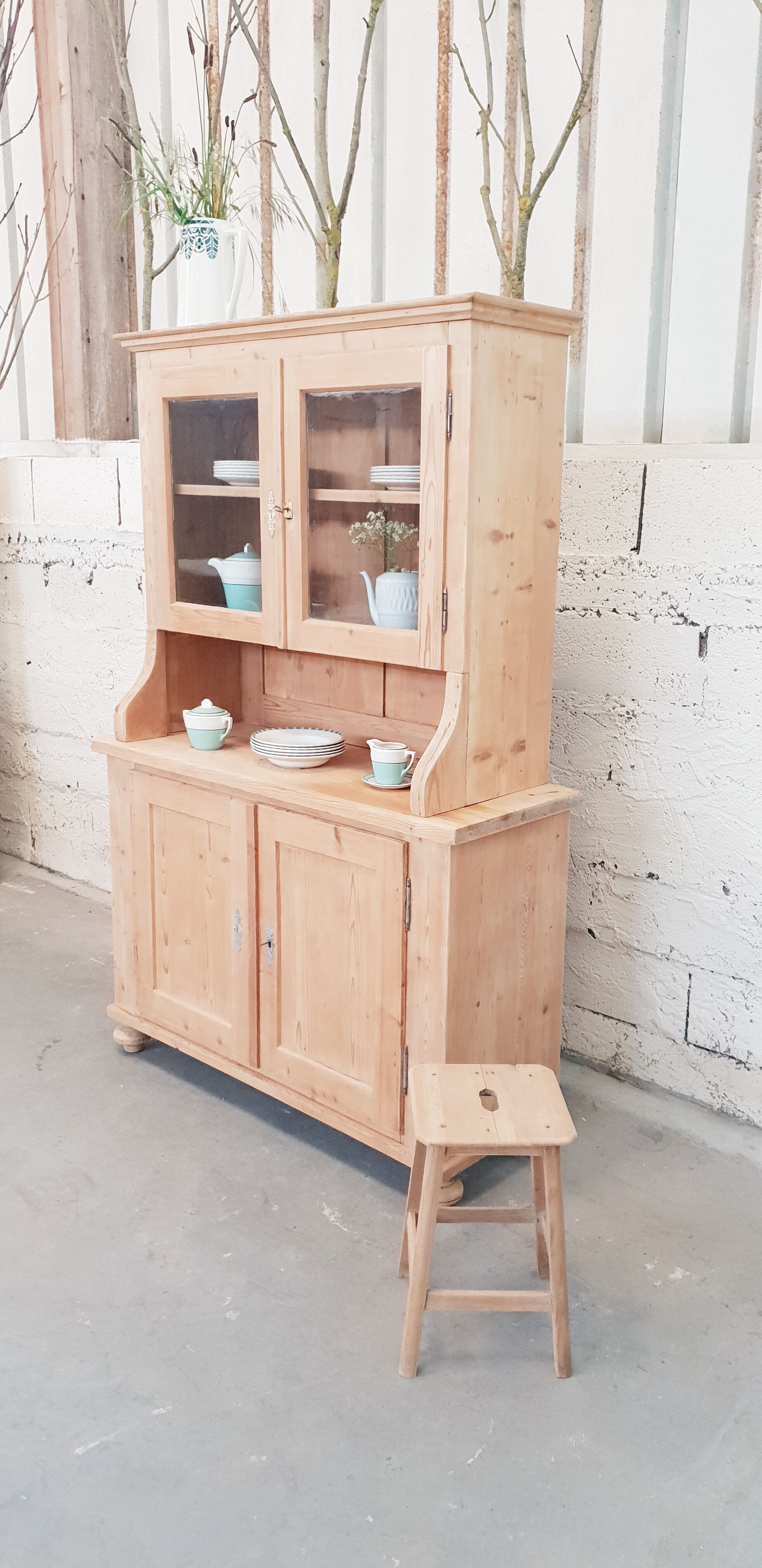 Buffet dresser 2 body old