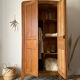 Armoire parisienne