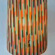 Lampe de table d'ambiance upcyclée à partir d'un vase en céramique Übelacker.