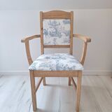 Chair / Armchair in solid wood and blue toile de Jouy