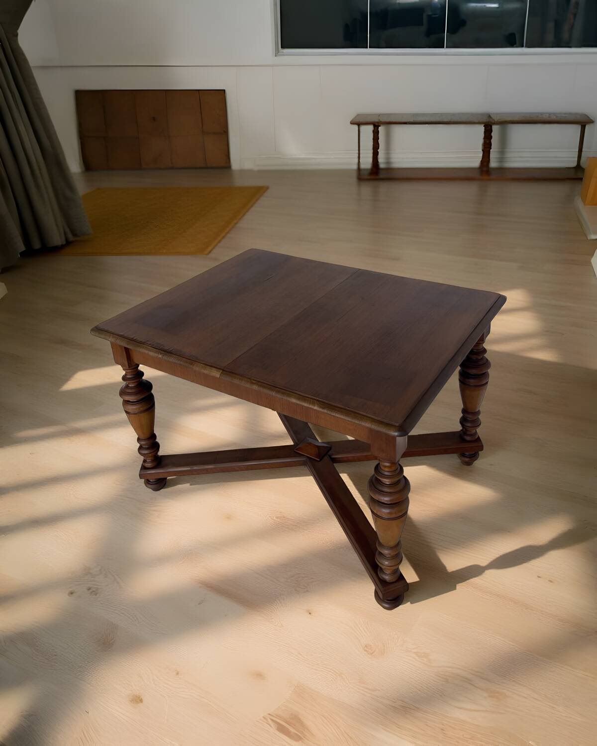 Table à manger classique art déco