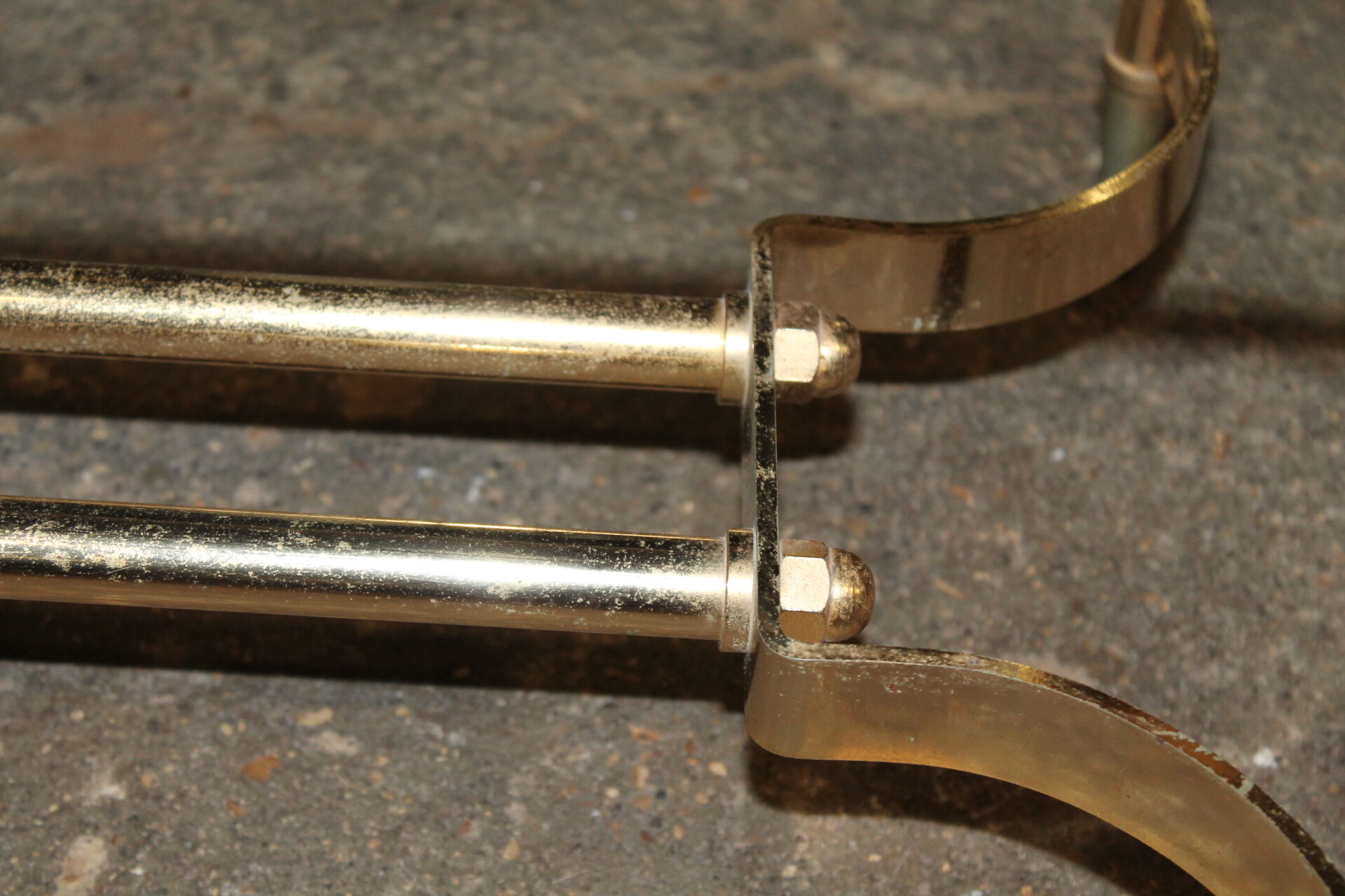 Coffee table glass top