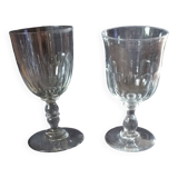 2 crystal glasses
