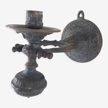 Bronze pendulum candle holder