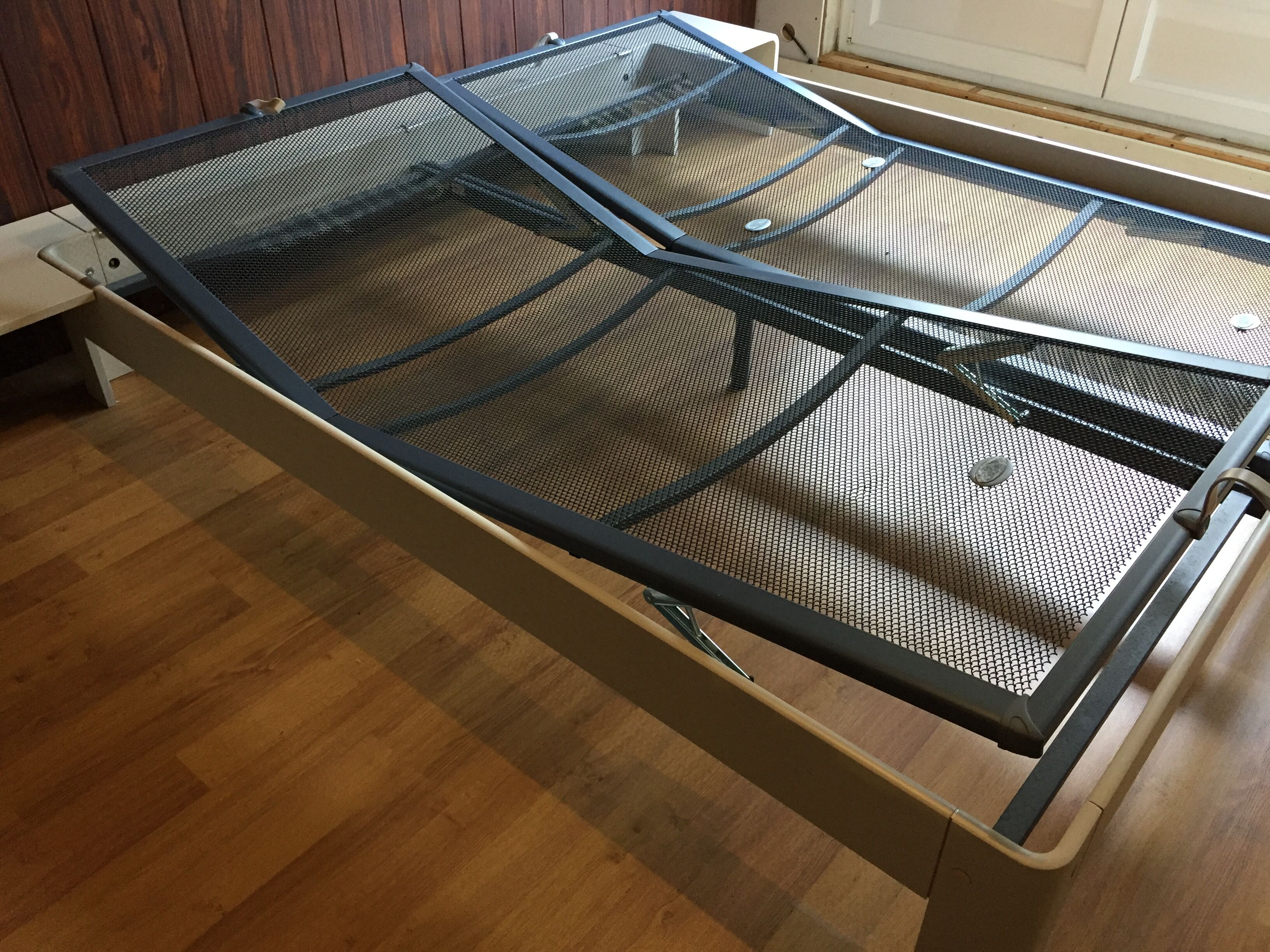 70s Design Bed by Frans De The Hague for Auping Model Auronde