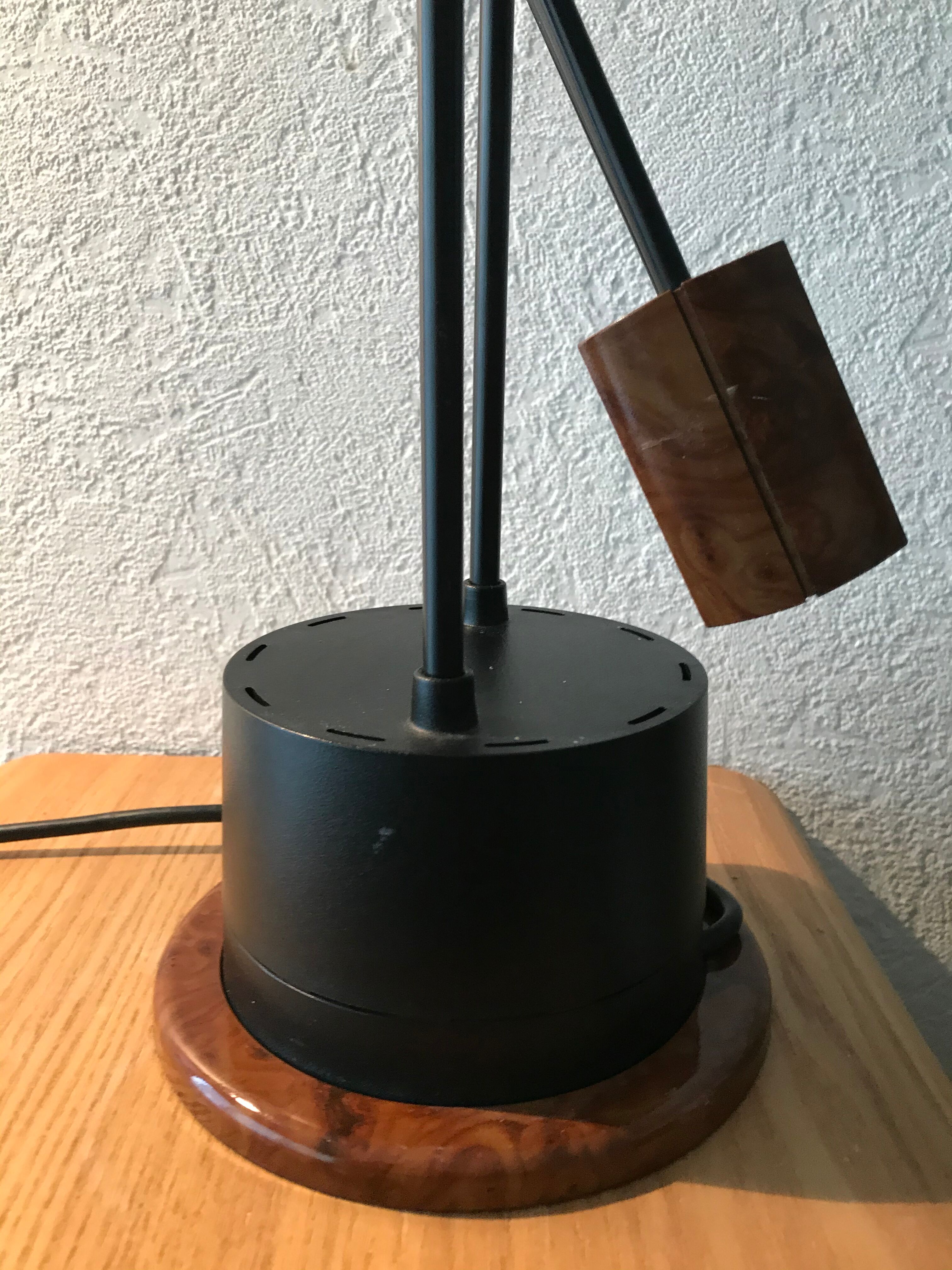 Balance desk lamp