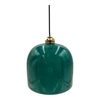 Green opaline suspension