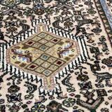 Handmade wool Iranian rug - 1.25m x 0.75m