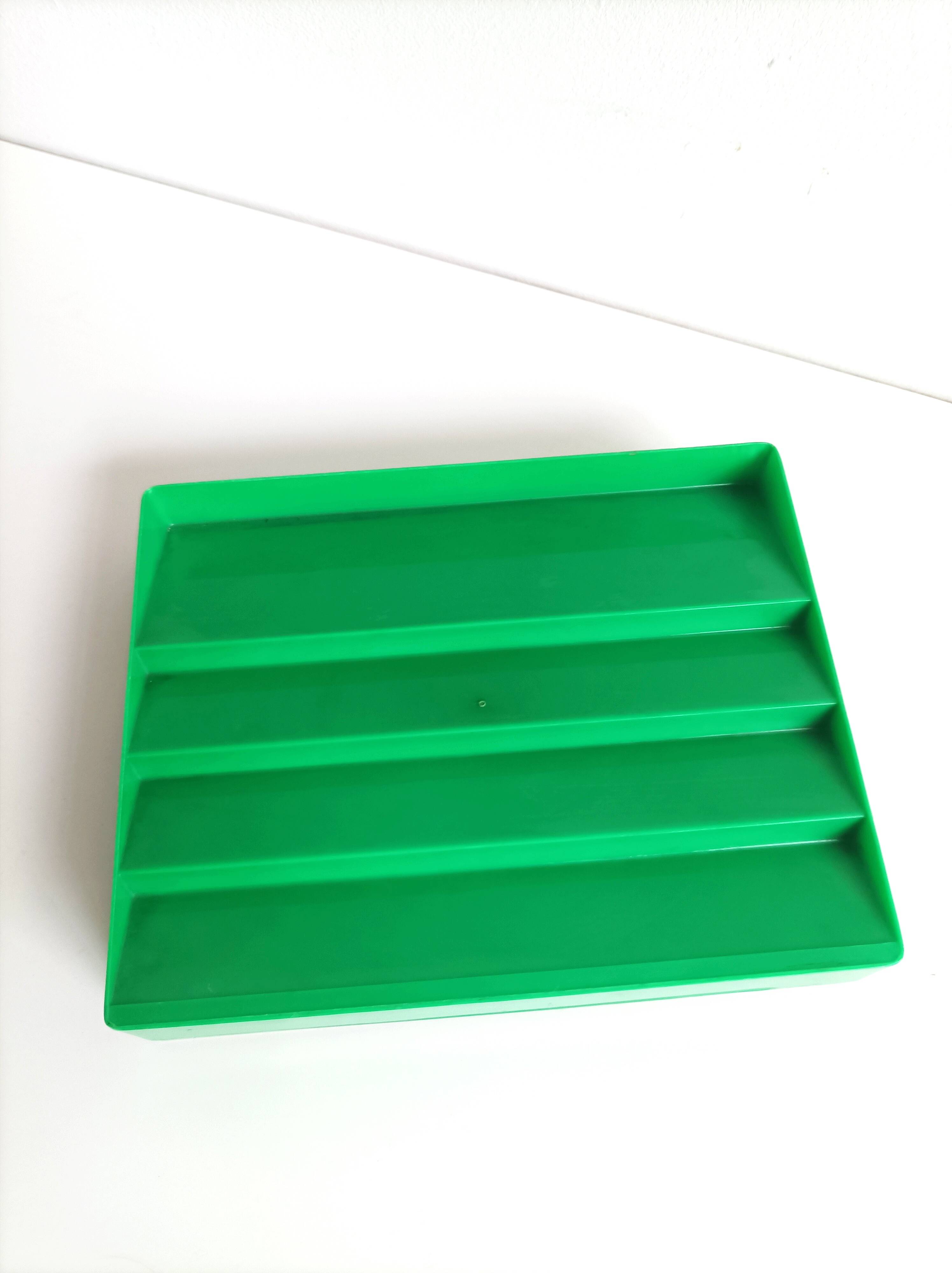 Vintage 70/80s plastic domino game box