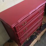 Vintage red dresser Bordeaux