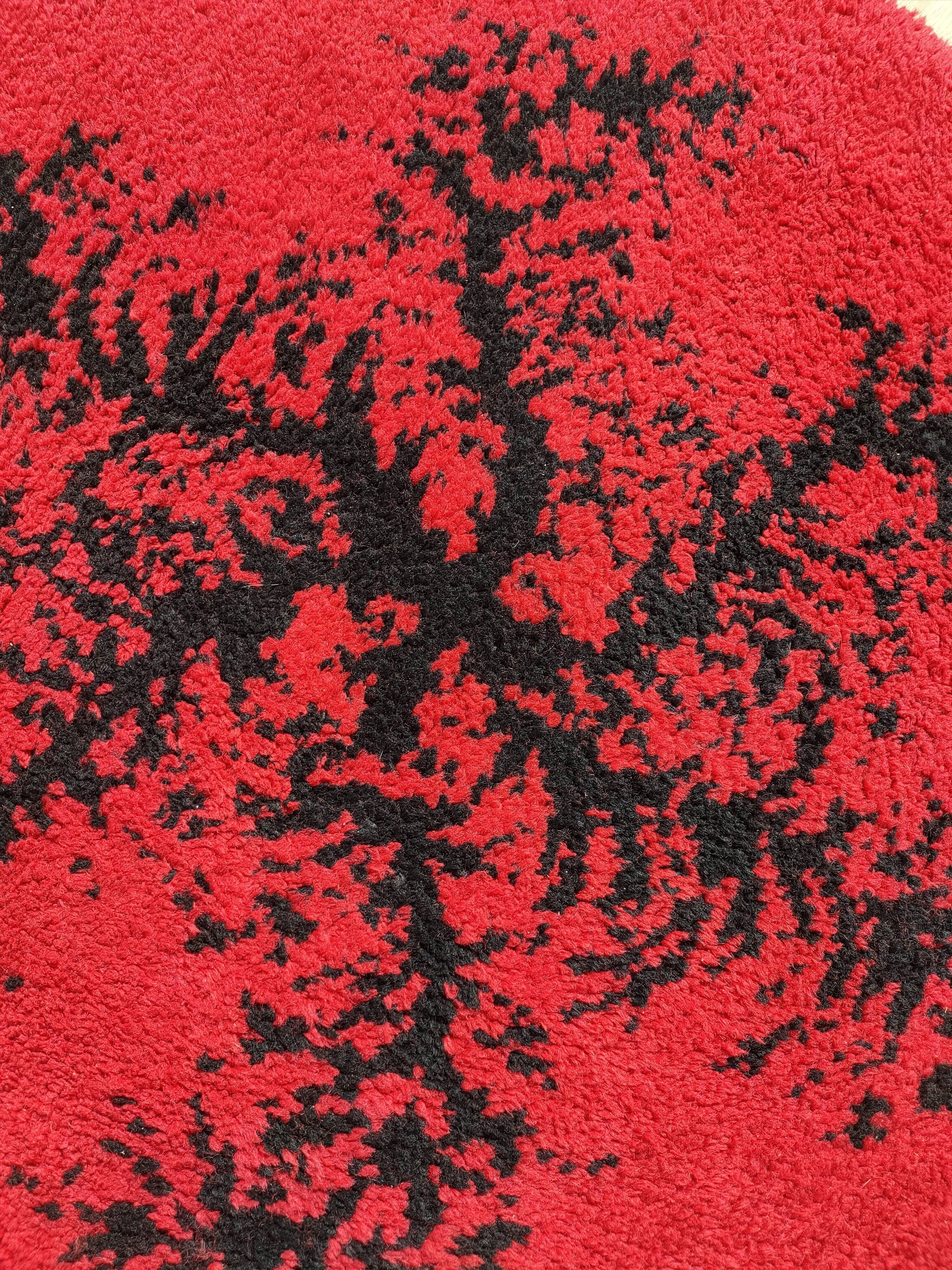 Round carpet vintage 70s wool