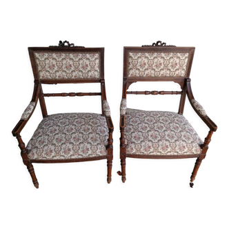 Paire de fauteuils circa 1900 style Louis XVI