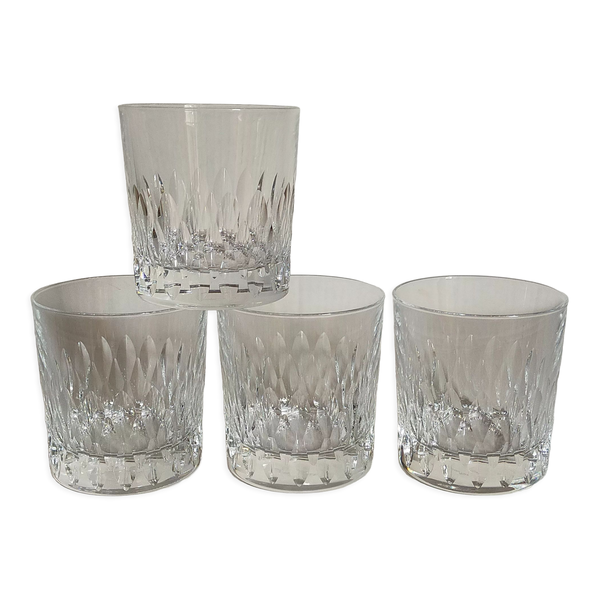 Quatre verres gobelets à whisky en cristal d'Arques vintages