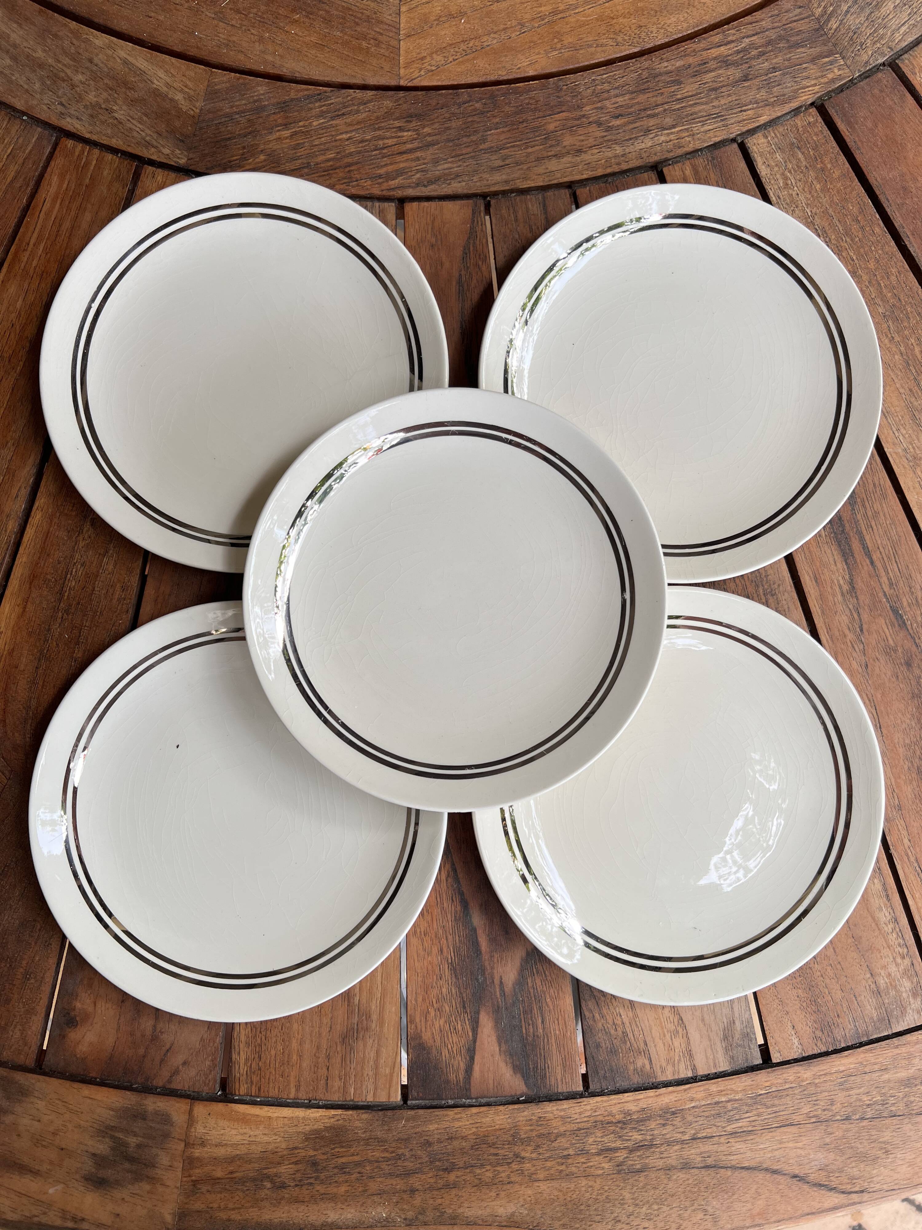 5 vintage Gien dessert plates, model 4607