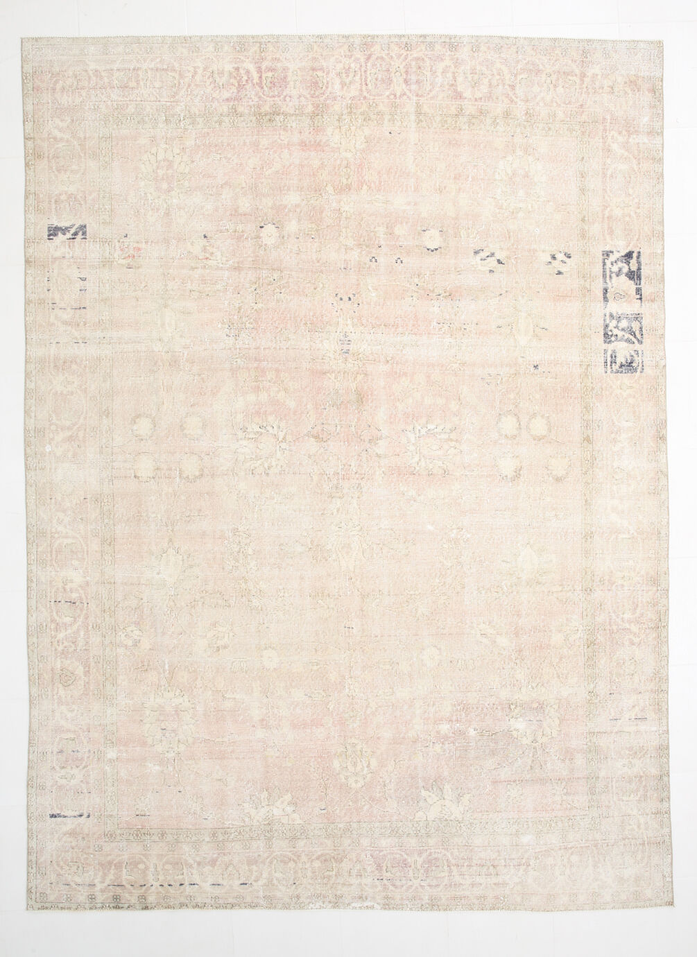 Turkish rug 236x326cm