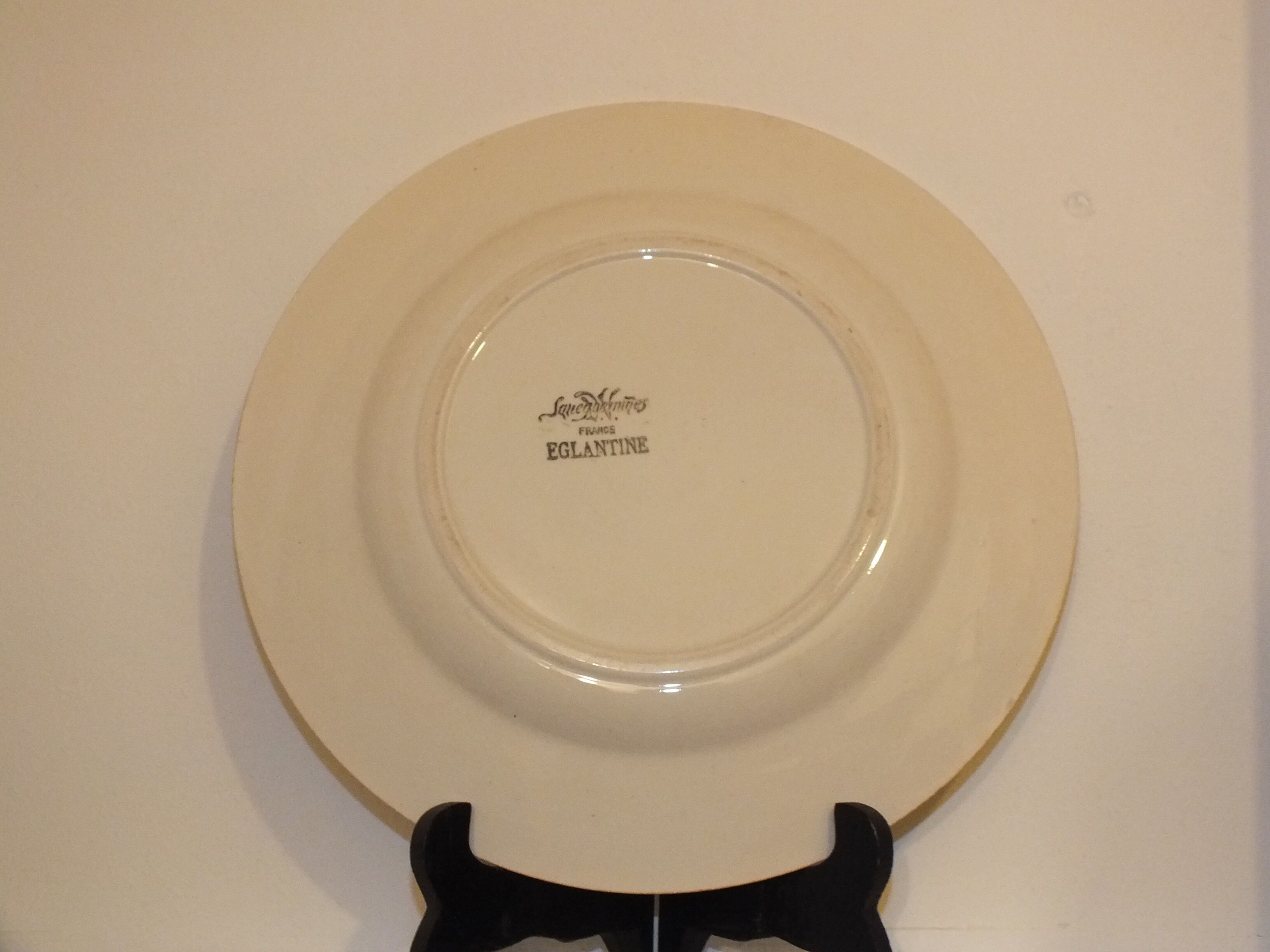 Vintage dish Sarreguemines Eglantine - 1950 stencil decoration
