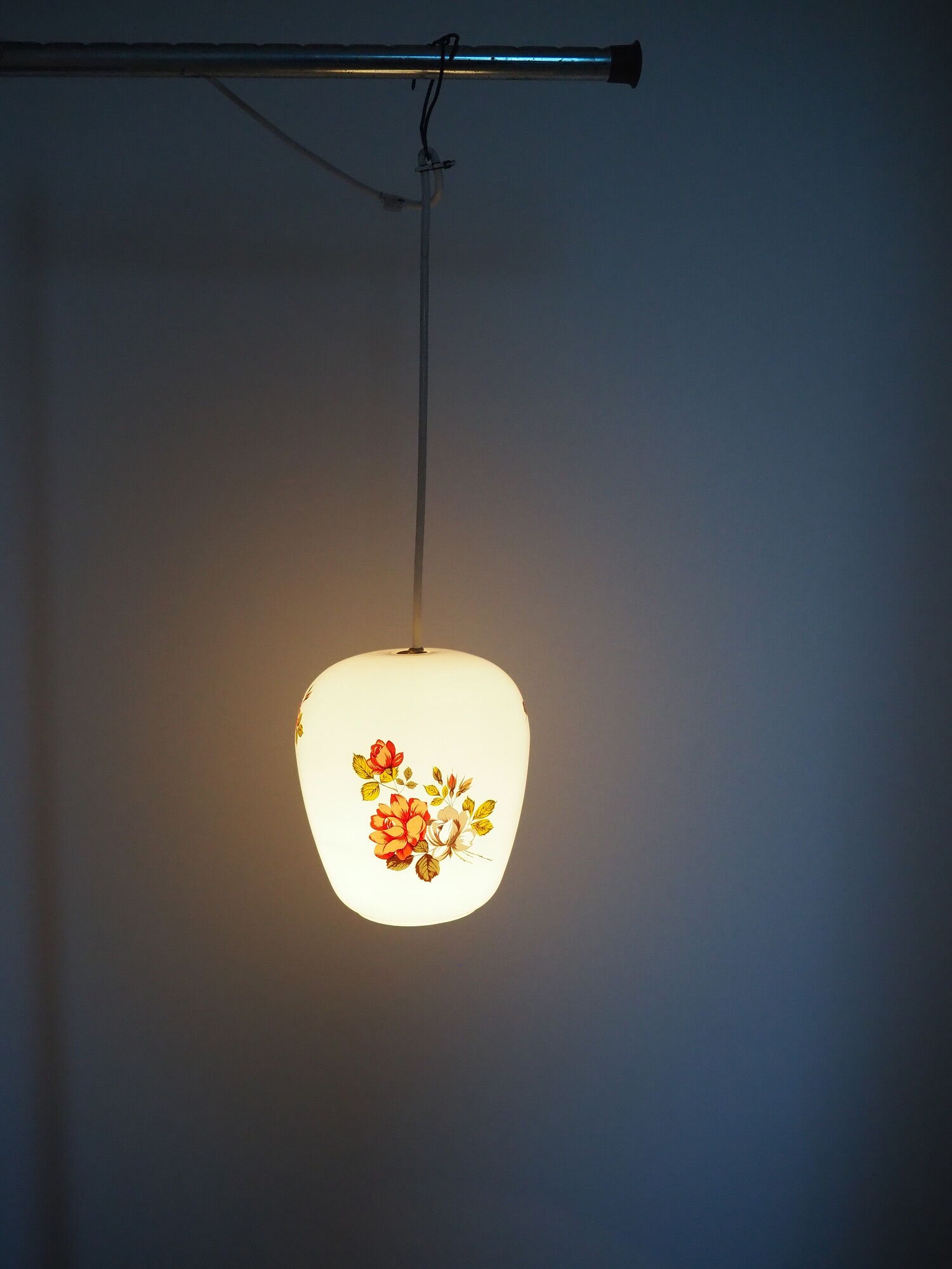 White opaline pendant lamp bouquets of roses from the 1970s.