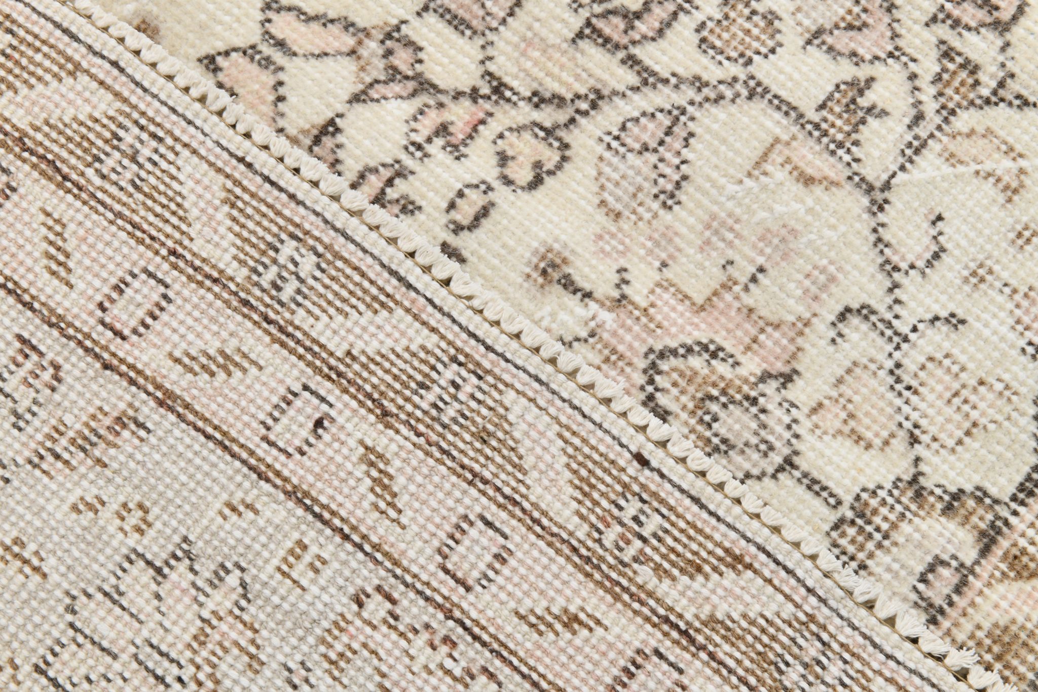 Tapis vintage bordé, 218x326cm