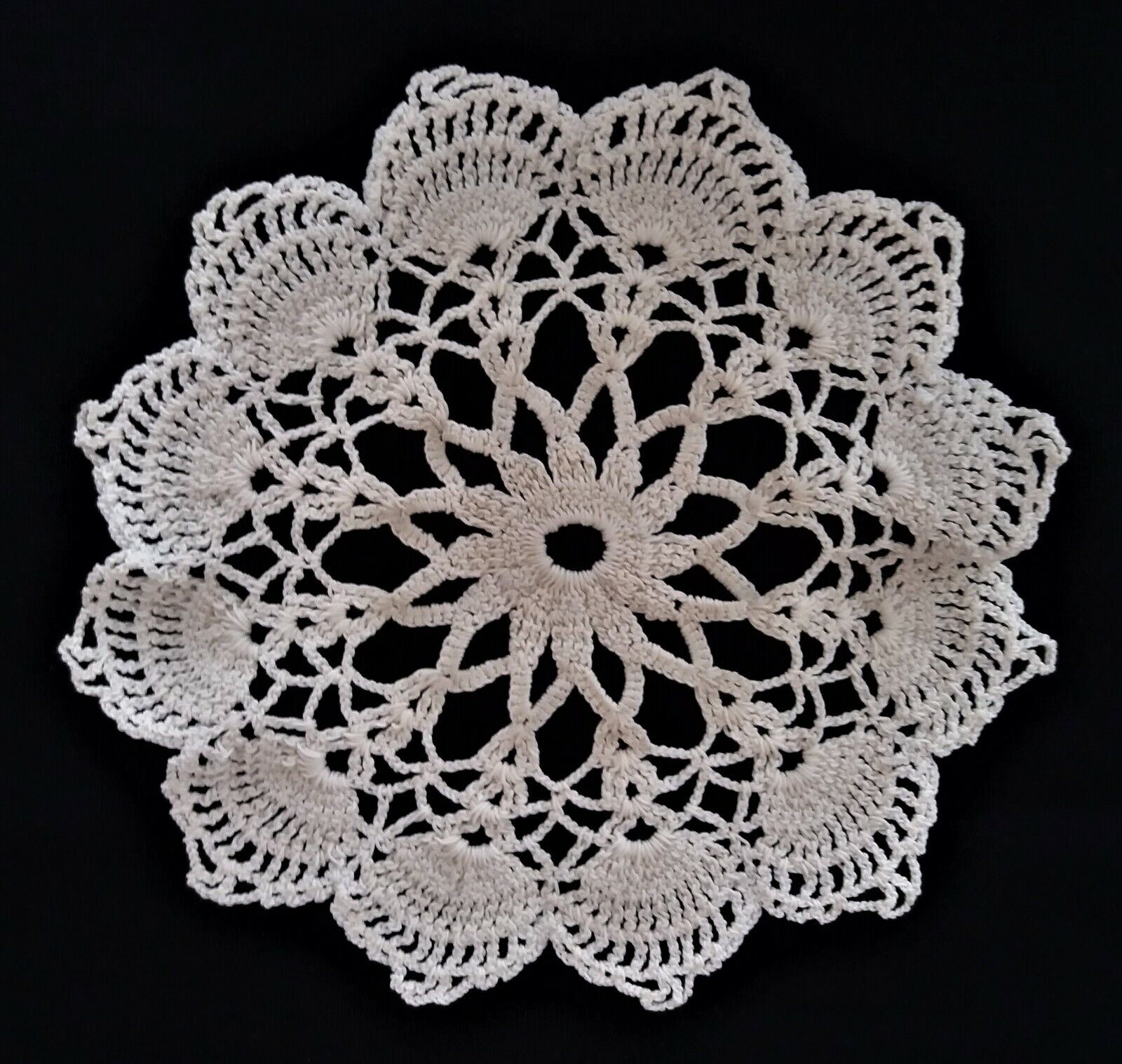 Napperon au crochet vintage coton rond