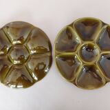 10 oyster plates in Gien slip