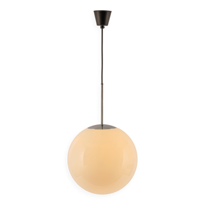 Suspension boule opale par Peill Putzler, Allemagne, années 1970