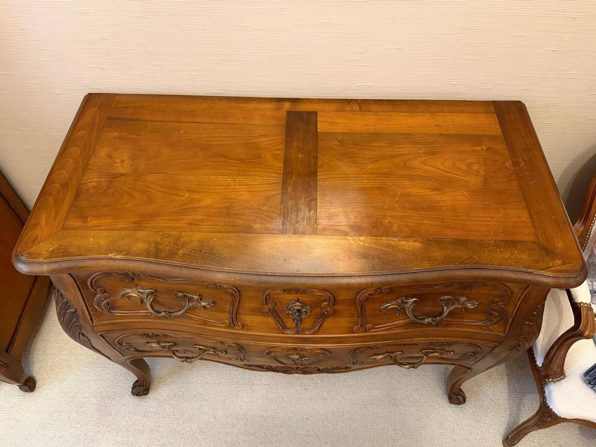 Commode style Louis XV