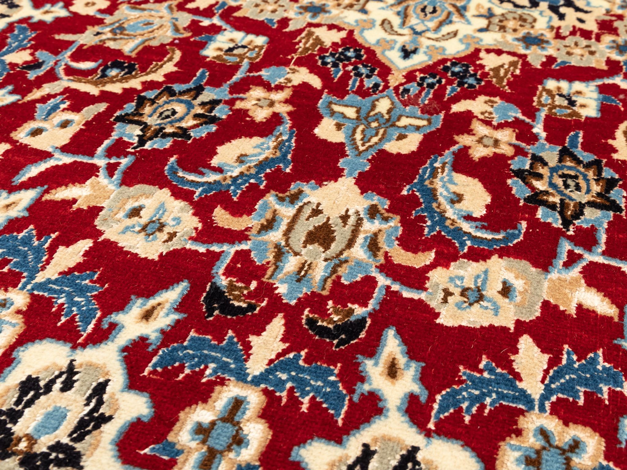 Tapis nain des années 1960, 117 x 210 cm