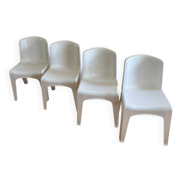 Série de 4 chaises Gilac 1970