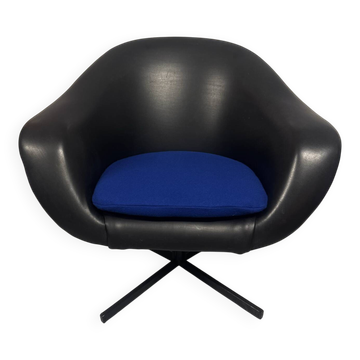 1970s swivel Orbital armchair