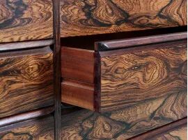 Scandinavian chest of drawers with 8 drawers in Rio rosewood