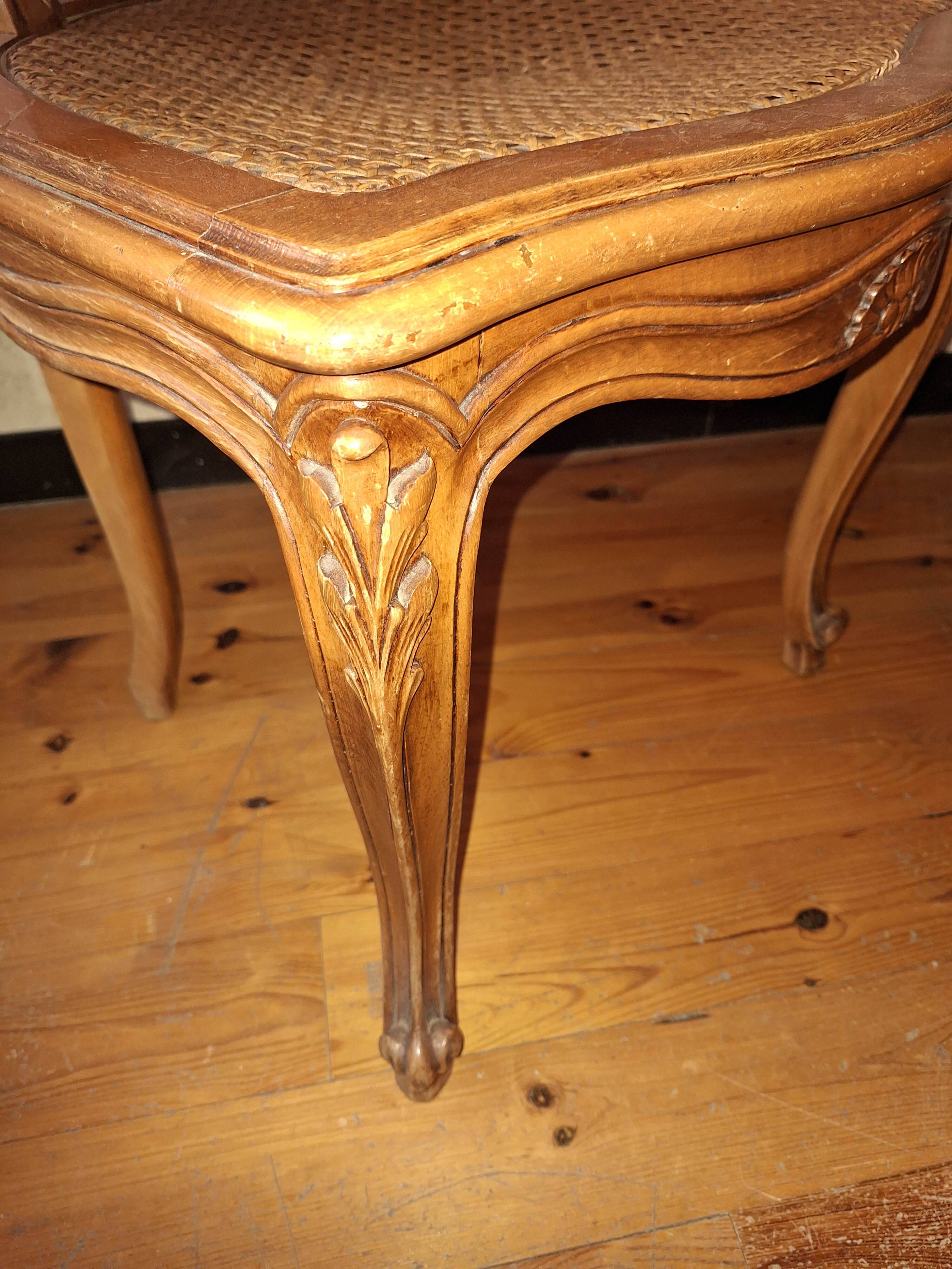 Four dining room chairs