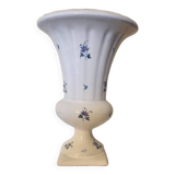 Moustier vase