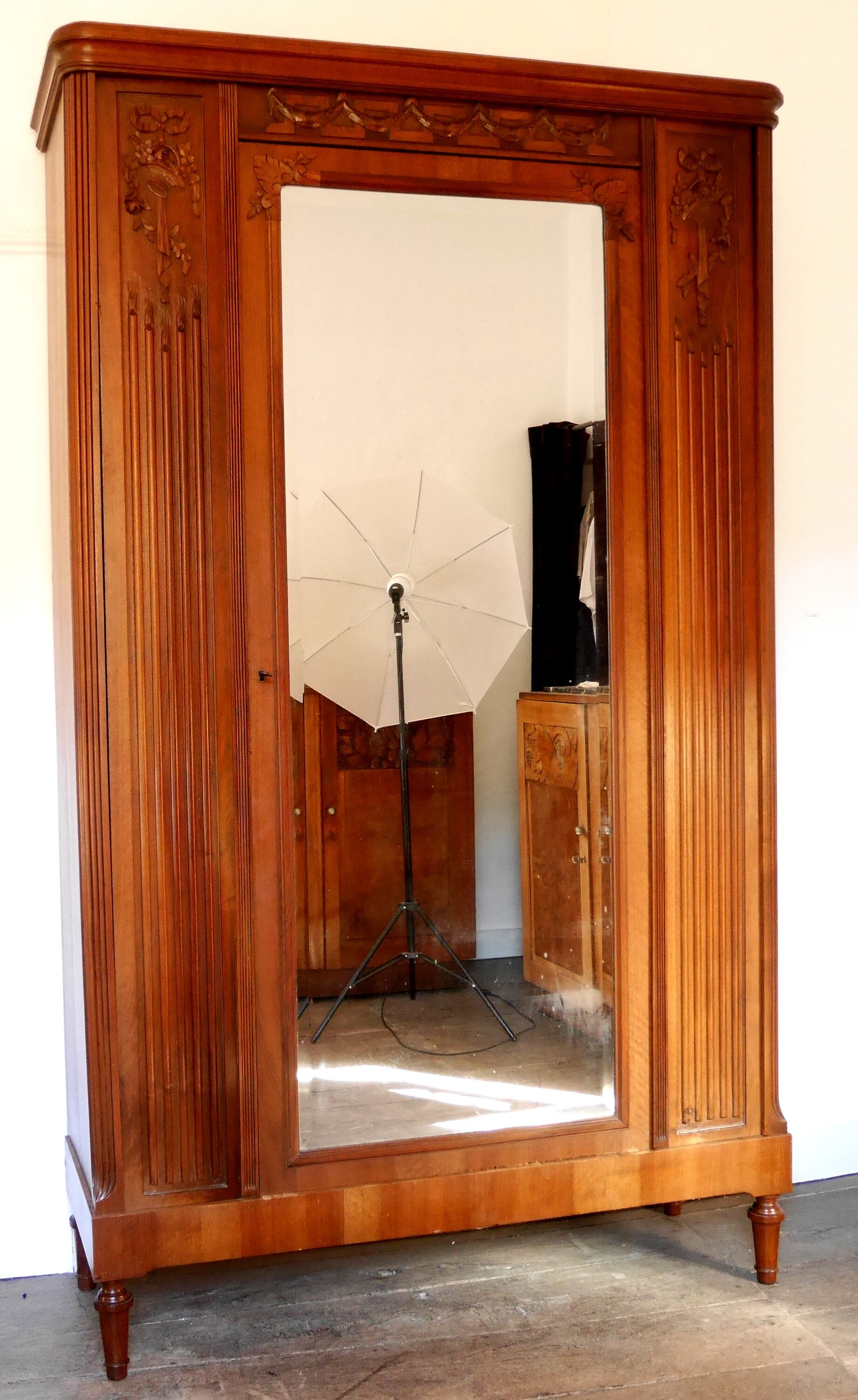 Parisian glass cabinet