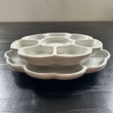 Pair of porcelain flower dishes