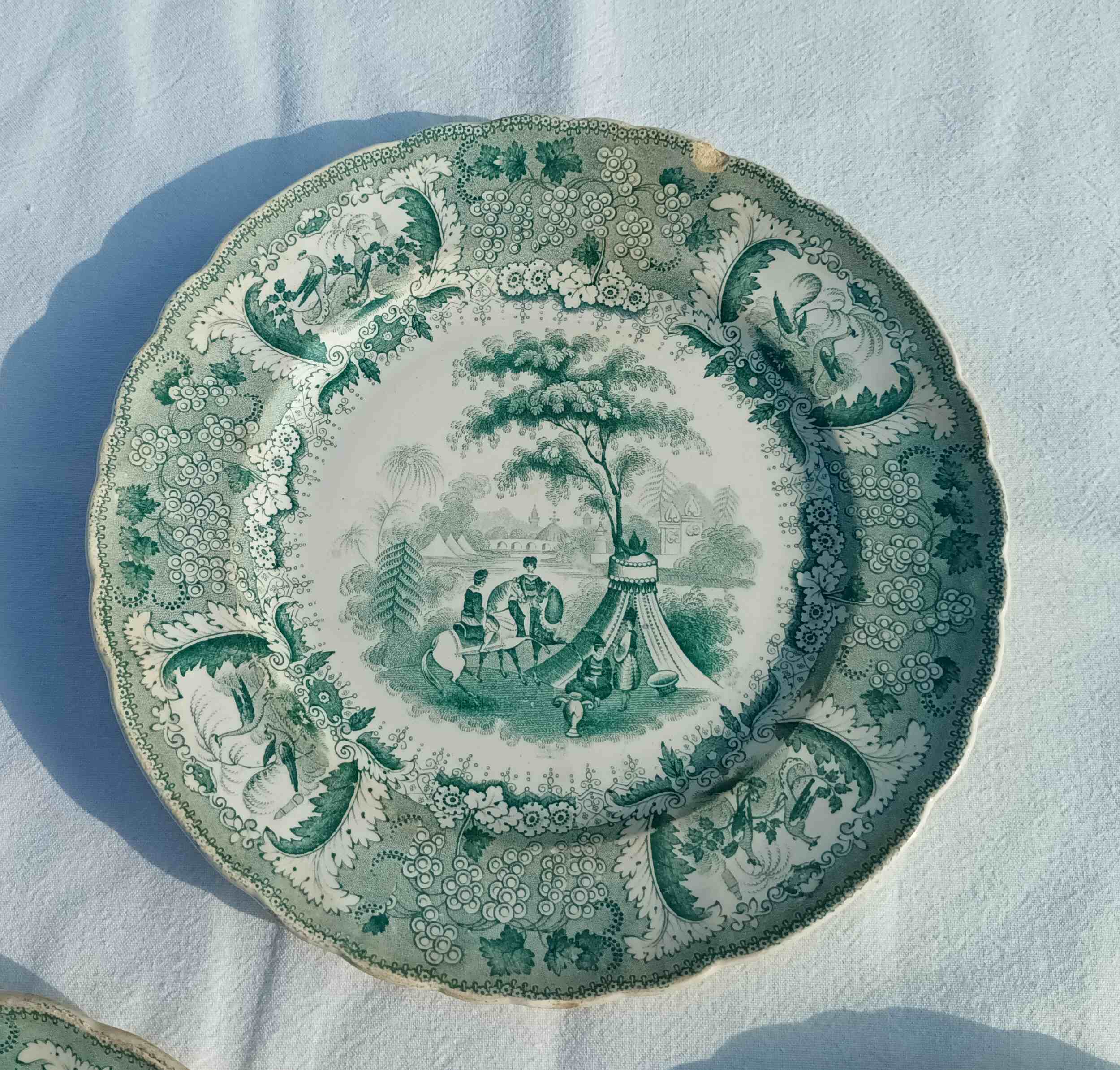 Set of 3 appetizers plates in earthenware of Bordeaux David Johnston XVIIth
