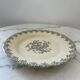 Assiette plate en terre de fer de la faïencerie Gien - modèle Louis XV