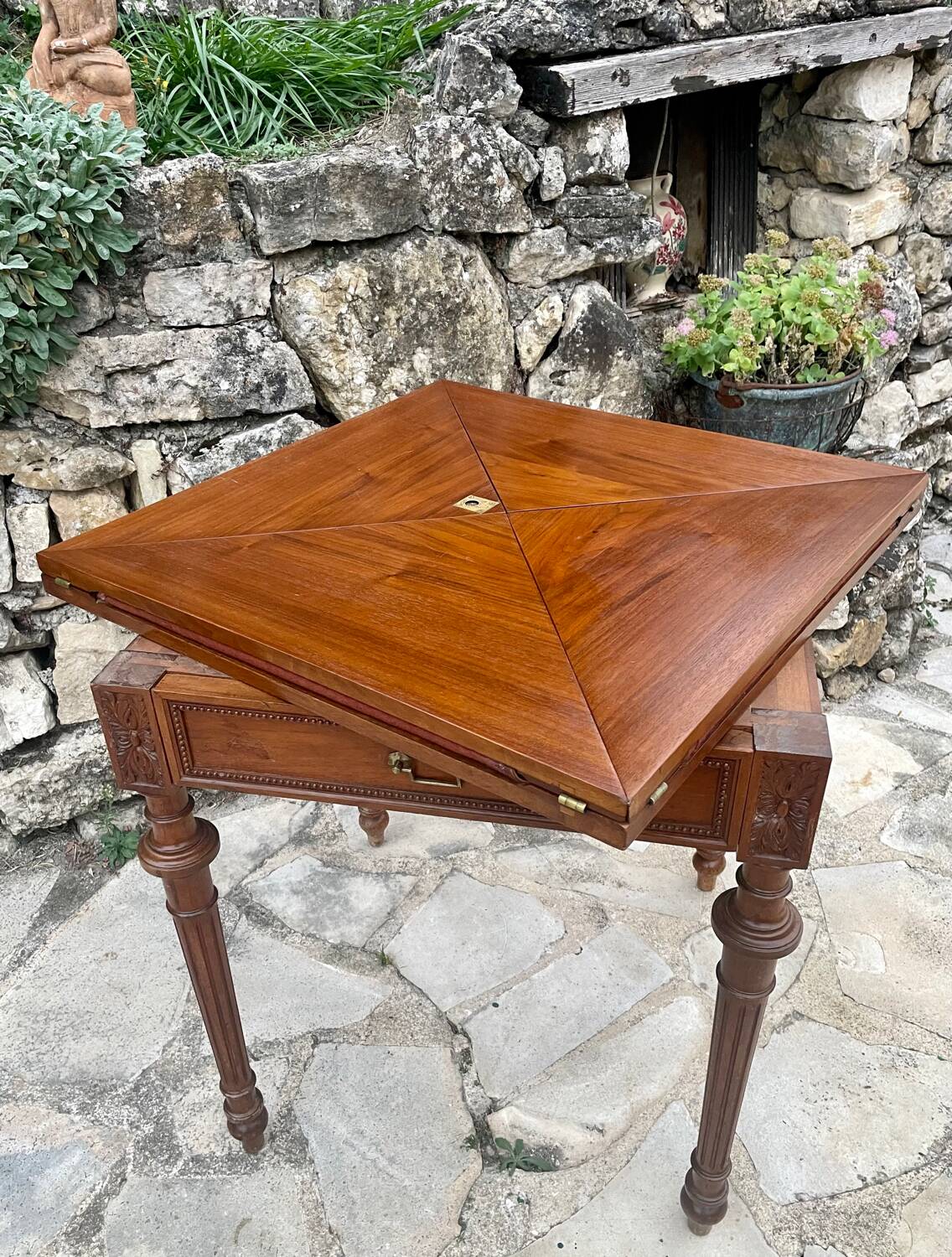 Louis XVI style handkerchief games table