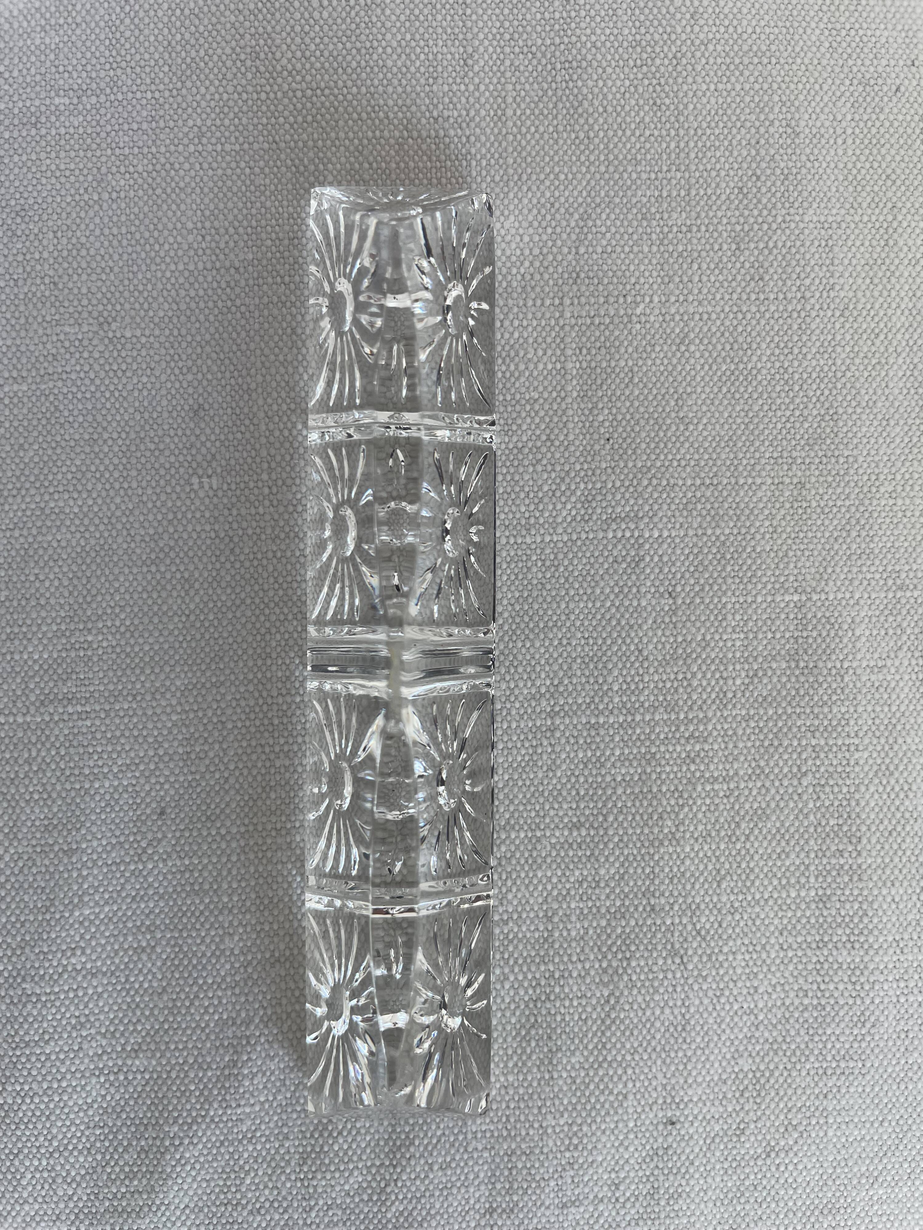 Porte-couteaux en cristal, Motif floral en relief, Art de la table vintage