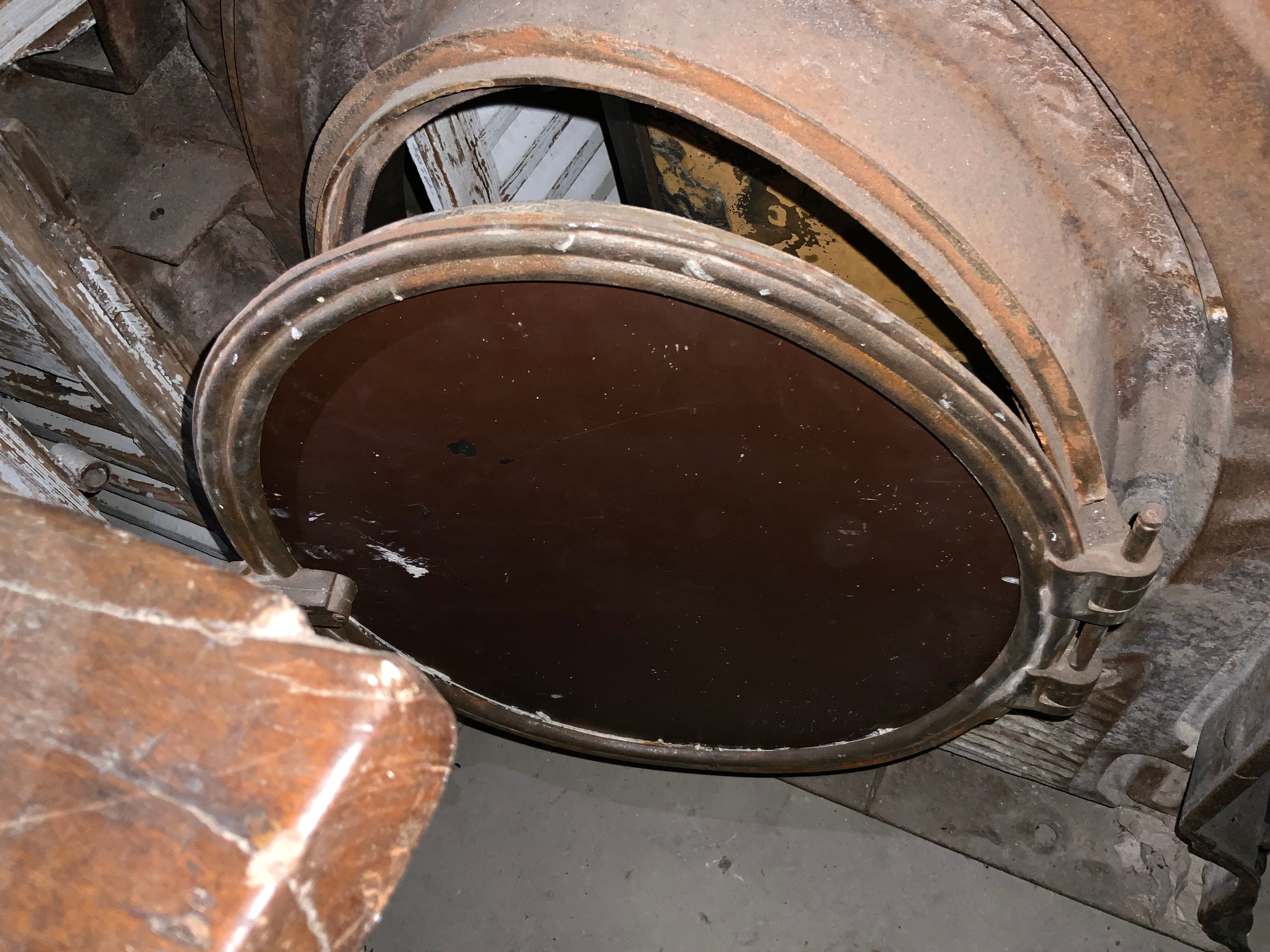 Mirror cast iron ox eye