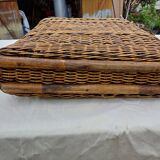 14/18 Wicker Shell Holder