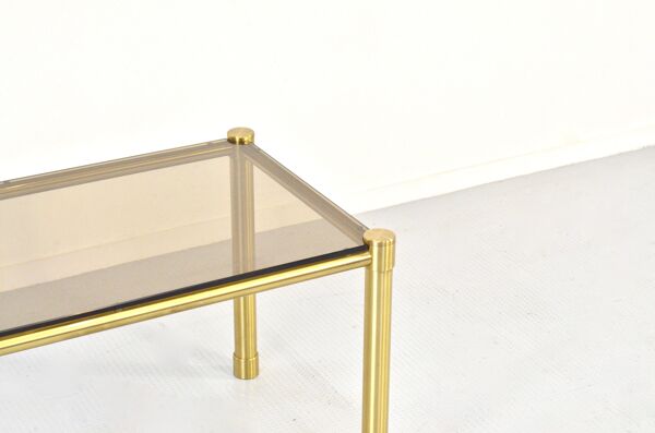 Table Basse Tubulaire Italienne En Laiton Et Verre Fumé Du milieu Du Siècle. Vintage / moderne / Rétro.