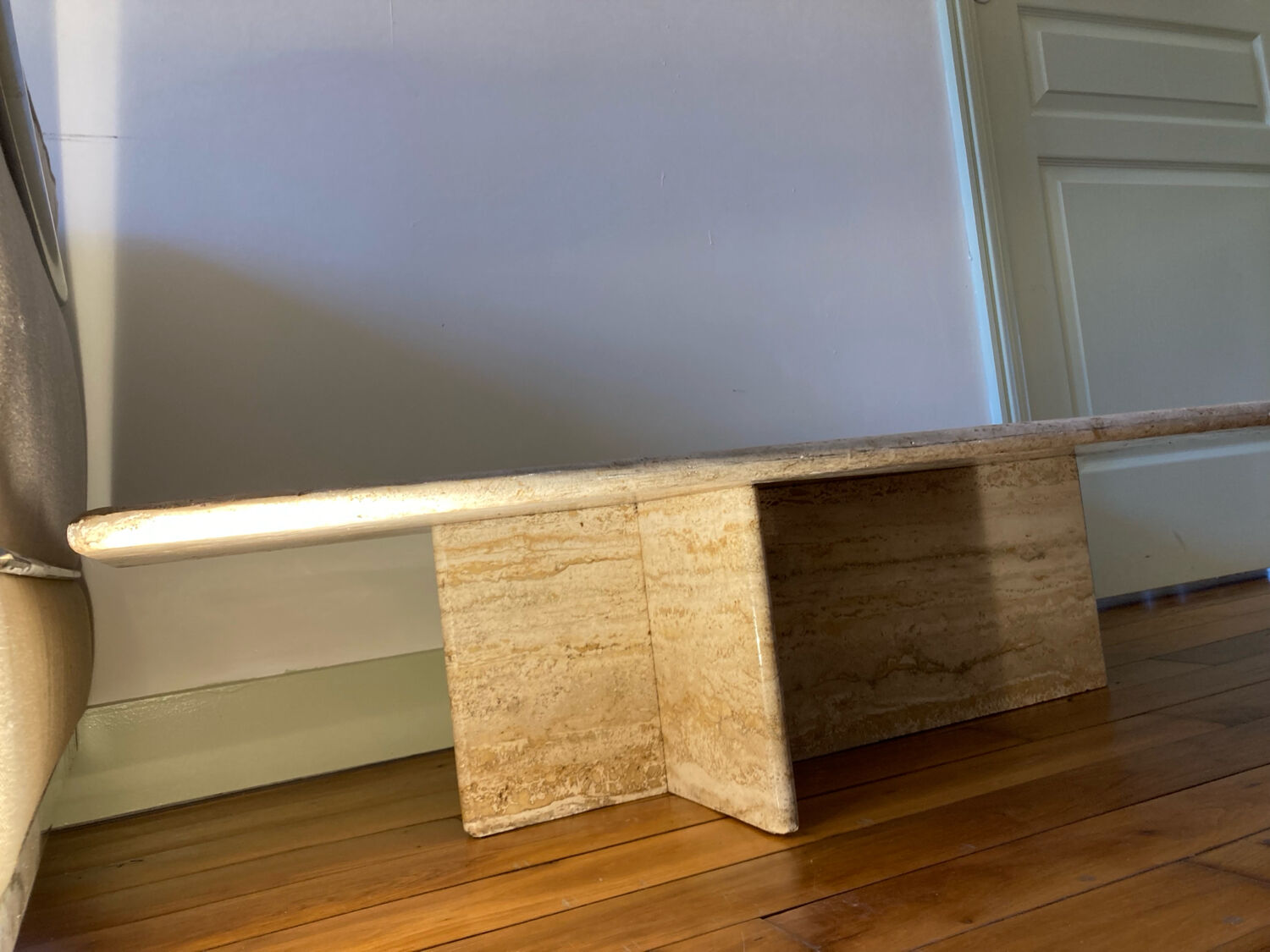 Table basse en travertin 1970