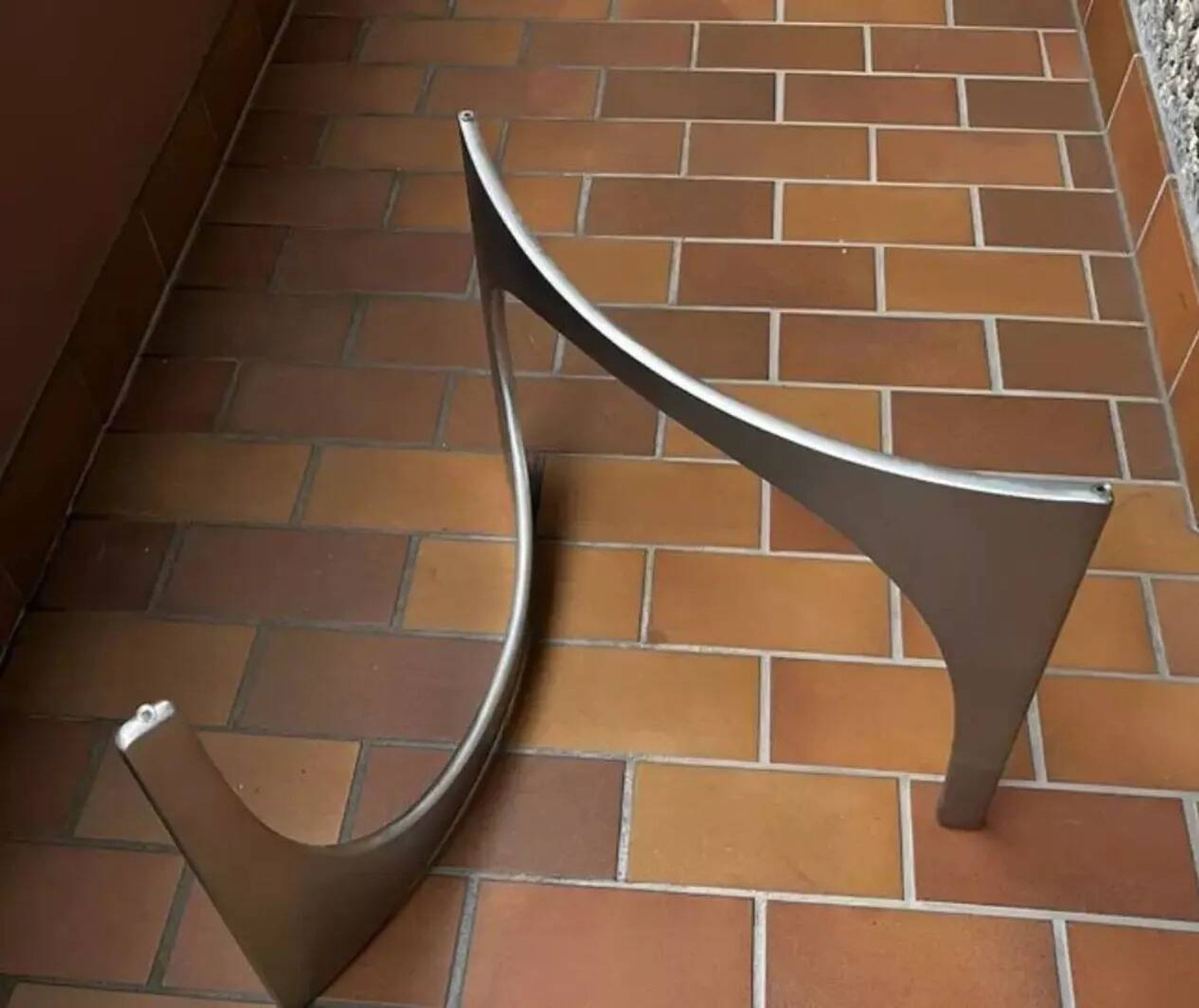 Table de salon Knut Hesterberg