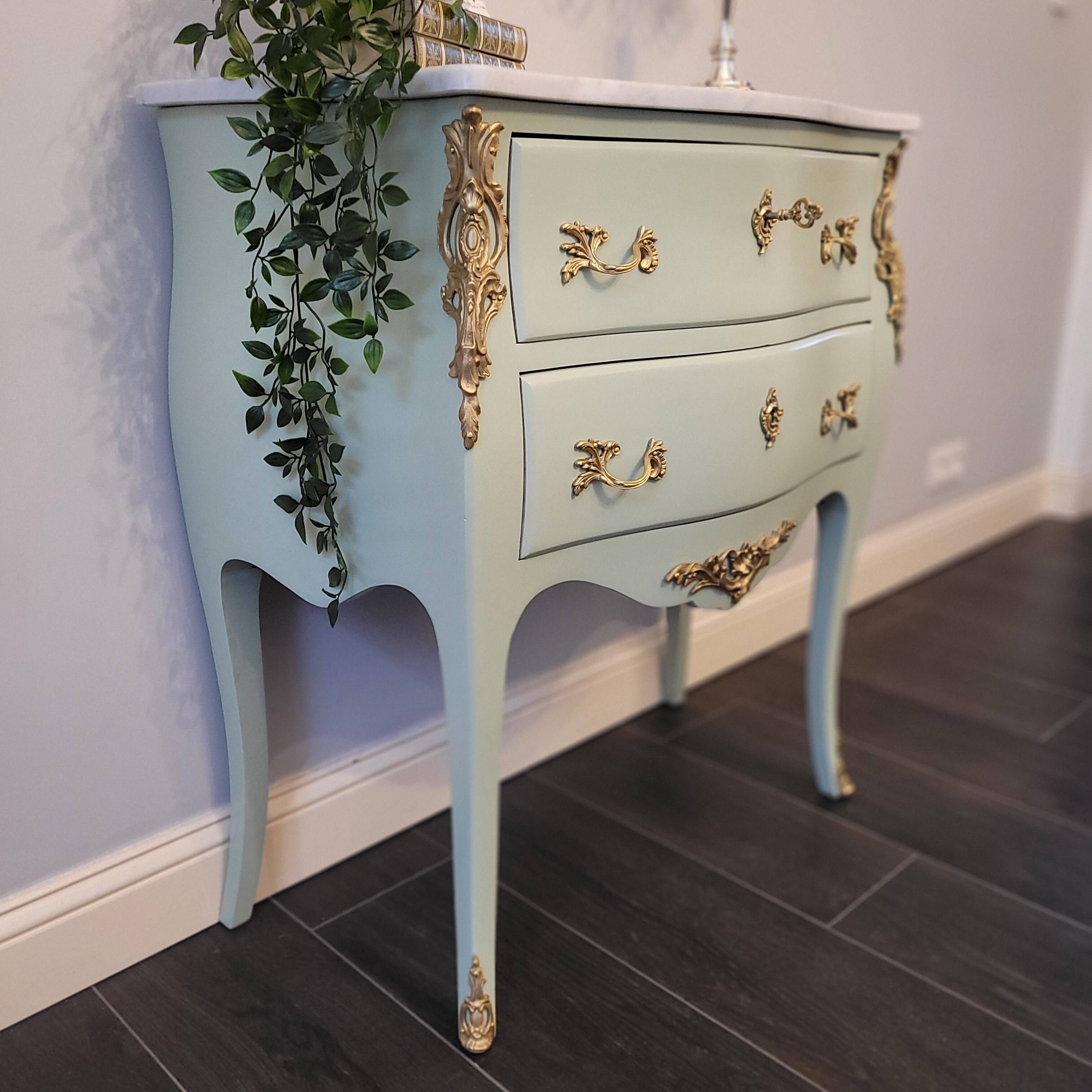 Louis XV style chest of drawers, curved with 2 drawers