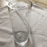 Modern vase straight shape