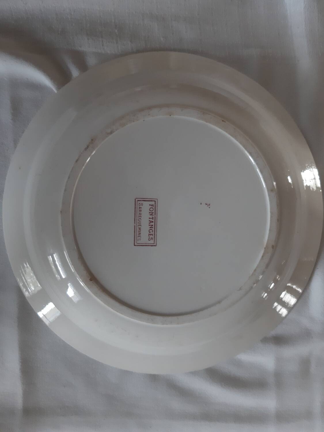 Sarreguemines hollow dish