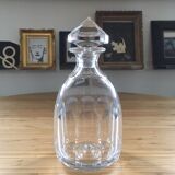 Carafe en verre épais à facettes